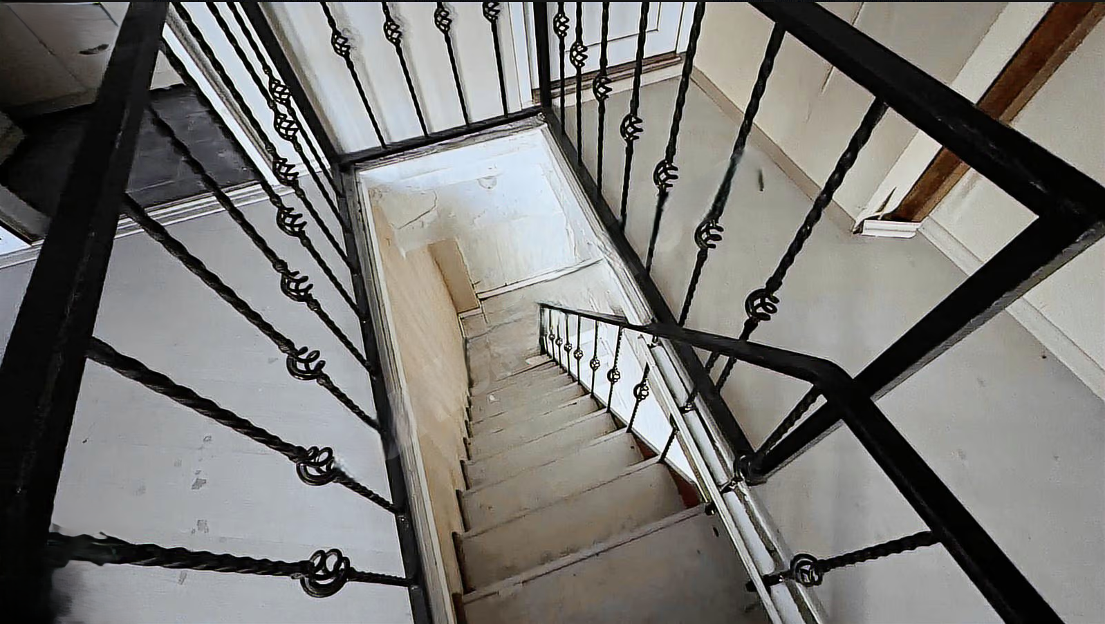 lalelisatilikdukkan (6)